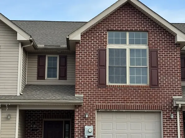 355 Channing Dr, Chambersburg, PA 17201
