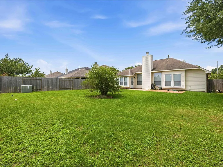 12807 Canyon Echo Dr — Photo 29