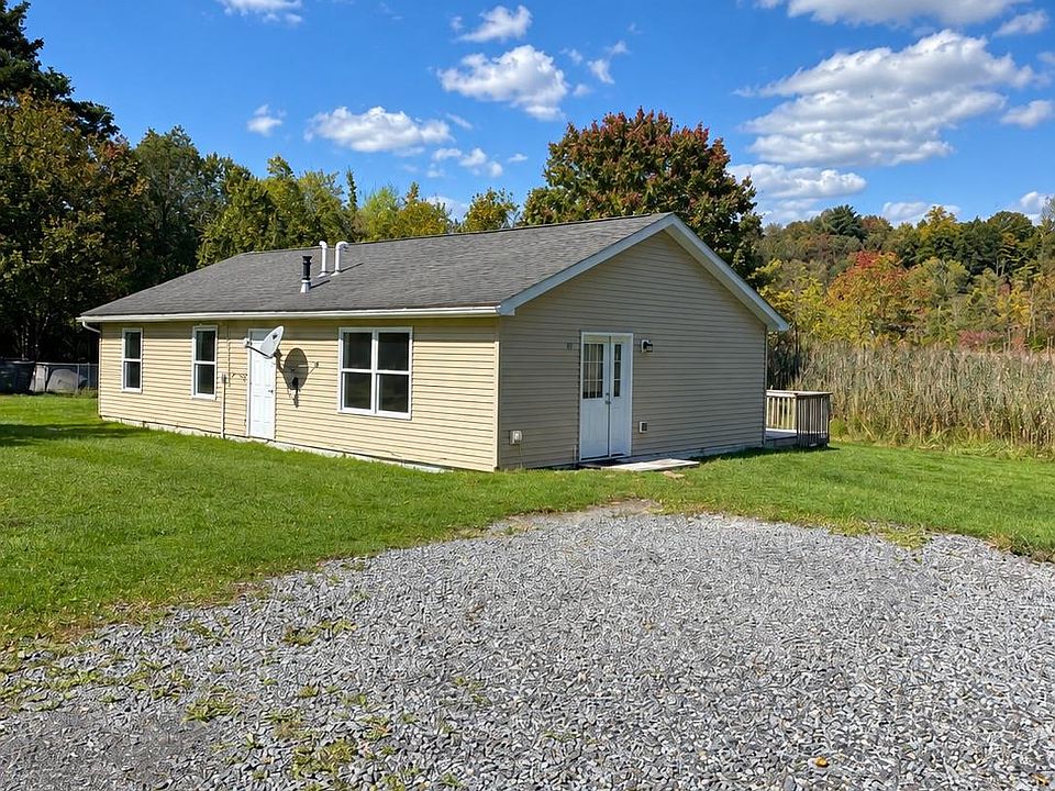 1st image of 105-107 E Cold Spring Road