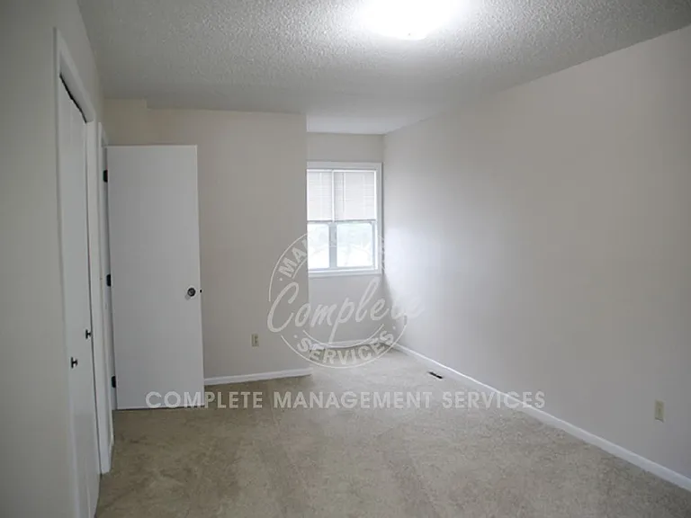 1014 3rd Ave E — Photo 8