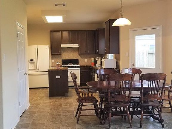 2nd image of 15019 Zenith Glen Ln