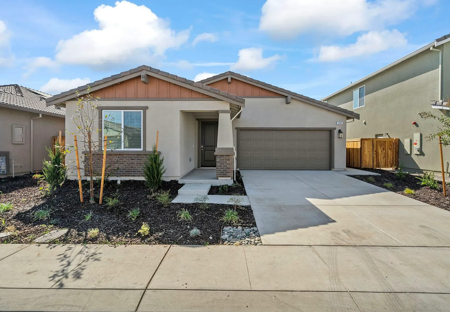 3248 Bear Oak Street — Photo 2