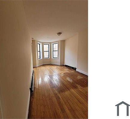 2nd image of 1065 Teller Ave #3