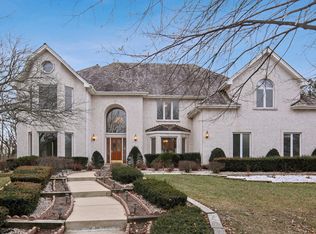 8S281 Dunham Dr, Naperville, IL 60540