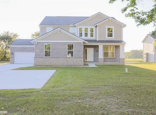 72180 Van Dyke Rd, Romeo, MI 48065