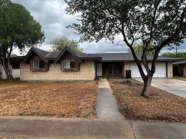 1017 S 18th St, Kingsville, TX 78363