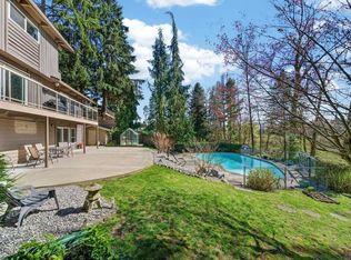 23419 Tamarack Ln, Maple Ridge, BC V2W1A8