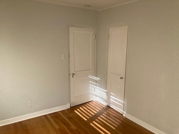 4th image of 416 Cornell Dr SE