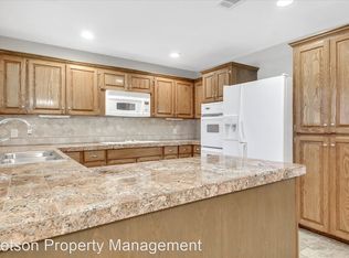 1701 Deepwood Dr, Round Rock, TX 78681