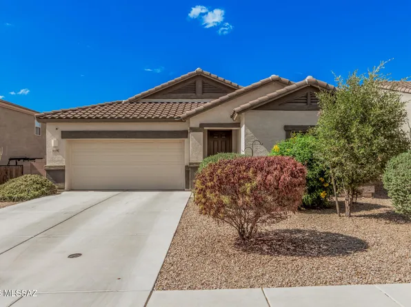 276 W Charles L McKay St, Vail, AZ 85641