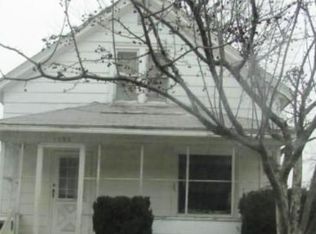 1204 Dearborn Ave, Aurora, IL 60505