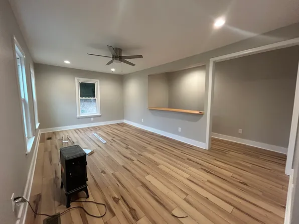 3876 State Highway 54, Graham, NC 27253