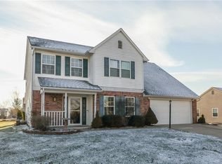 1162 Oak Leaf Rd, Franklin, IN 46131