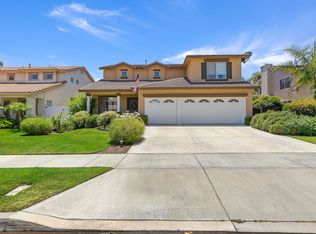 646 Sky Ridge Dr, Corona, CA 92882