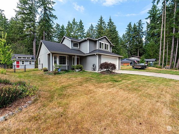 2nd image of 4429 SE FIRMONT Drive