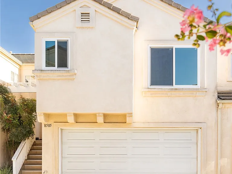 8585 Moody St — Photo 1