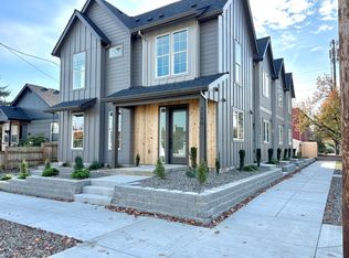 7090 N Leonard St, Portland, OR