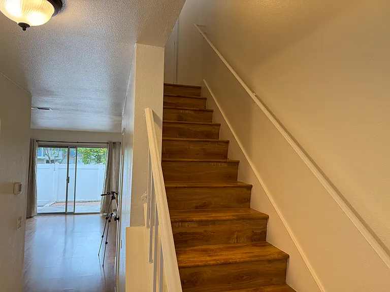 40 Allenwood Ln — Photo 11