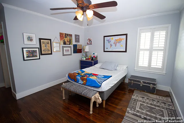 245 Calumet Pl — Photo 27