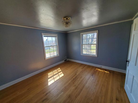 3rd image of 3304 Minnesota Dr