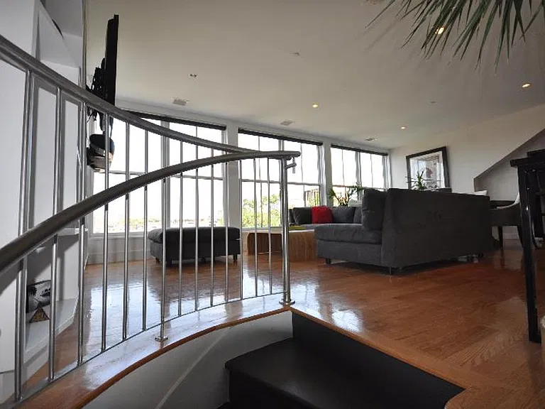 658 Massachusetts Ave #2D — Photo 9