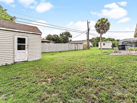 3rd image of 19608 Midway Blvd