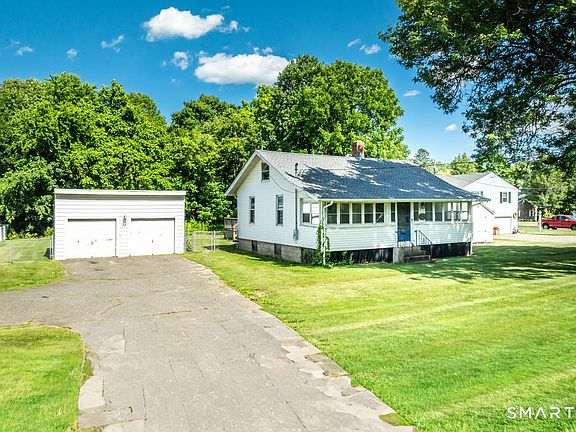 3rd image of 296 Cooke Street