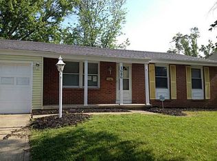 1686 Peardale Rd N, Columbus, OH 43229