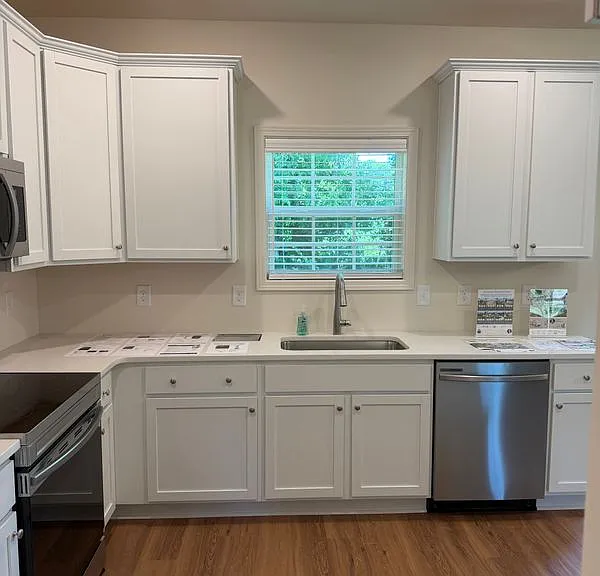 100 Centennial Ln — Photo 4