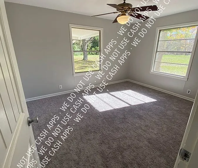 235 Chapmon Rd — Photo 5