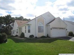 158 Canterbury Ln, Toms River, NJ 08757
