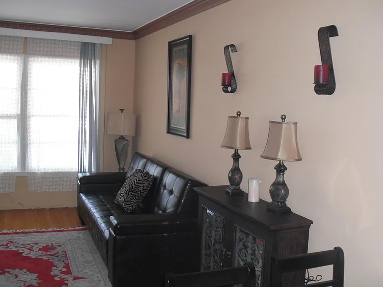 1153 Lillian Way #7 — Photo 1