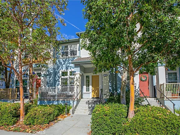 3 Queensberry Dr, Mission Viejo, CA 92694