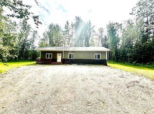 1682 Palomino Dr, North Pole, AK 99705