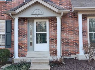 281 Vivaron Ave, Saint Charles, MO 63303