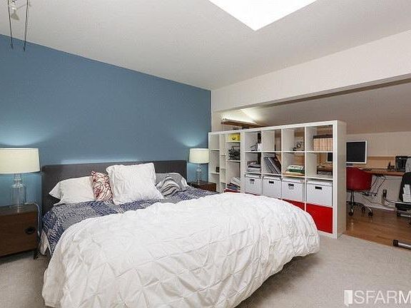 4th image of 230 Grattan St APT 4