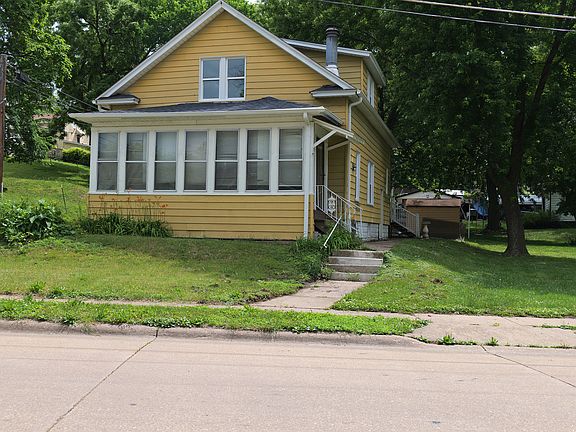 2nd image of 941 Sylvan Ave