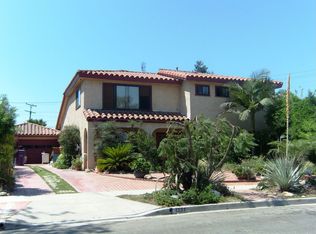 1337 Vuelta Grande Ave, Long Beach, CA 90815