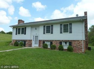 9508 Hedgesville Rd, Hedgesville, WV 25427