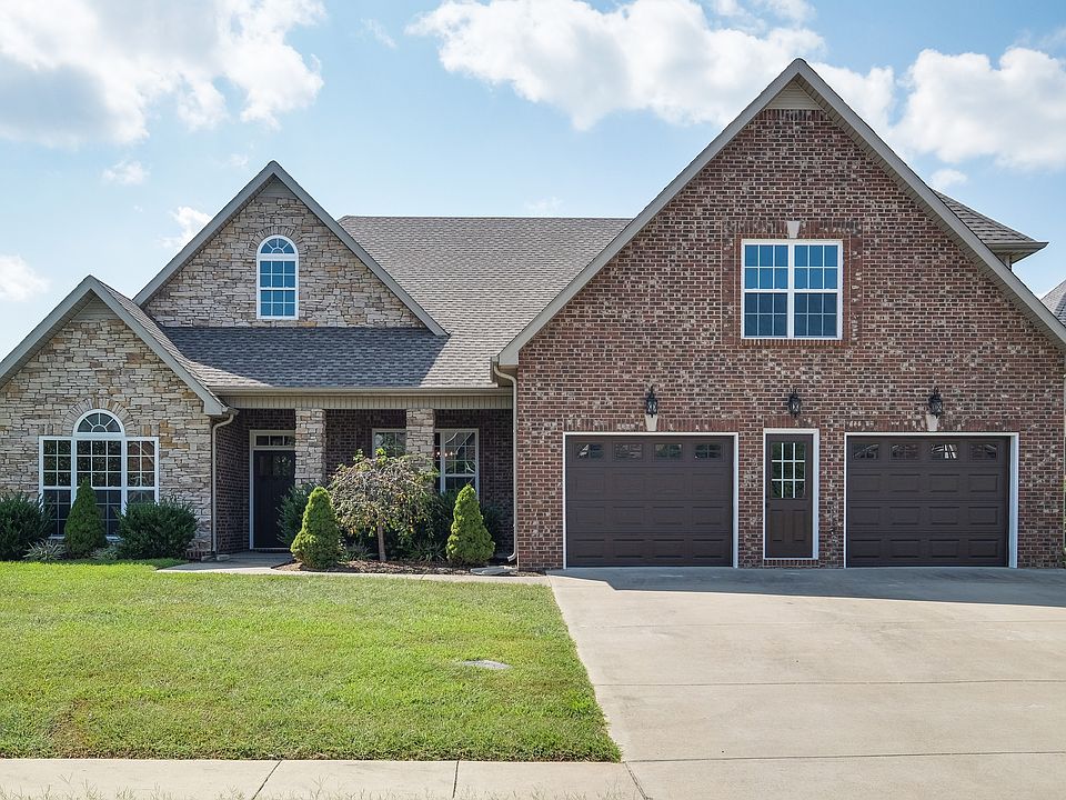 1st image of 1037 Willowbrook