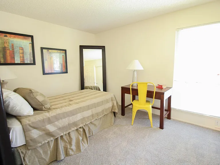 Kenwal Apartments — Photo 23