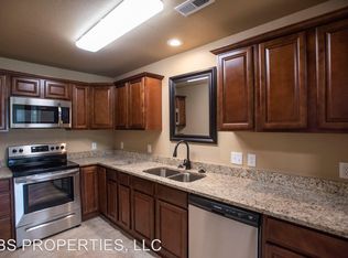 145 S Locust St, Farmington, AR 72730