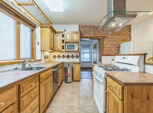 251 Hermitage St, Philadelphia, PA 19127