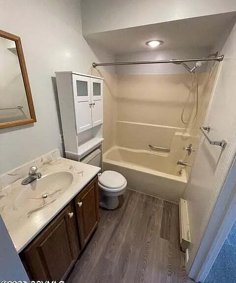 517 Meadow Ln — Photo 6