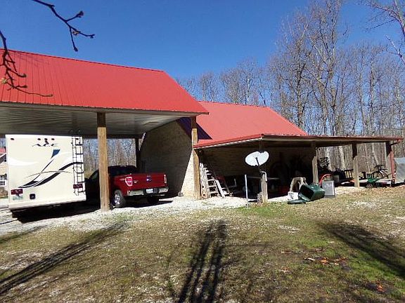 5th image of 121 Fawn Dr
