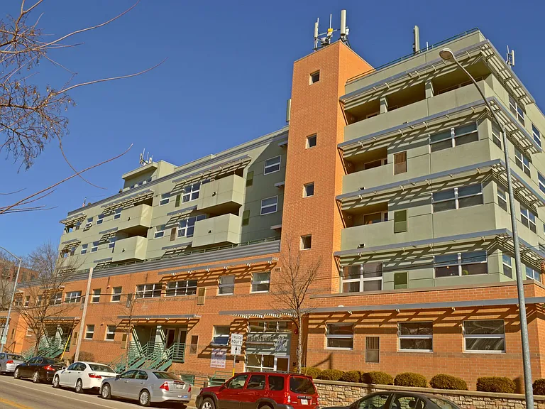 Park Terrace West Apartments — Photo 1