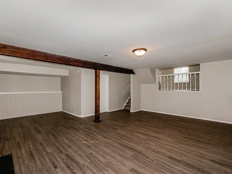 5575 Freedom Ct — Photo 11