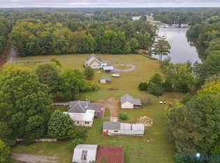 1881 Fairport Rd, Reedville, VA 22539