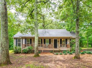 31 Two Run Xing, Cartersville, GA 30120