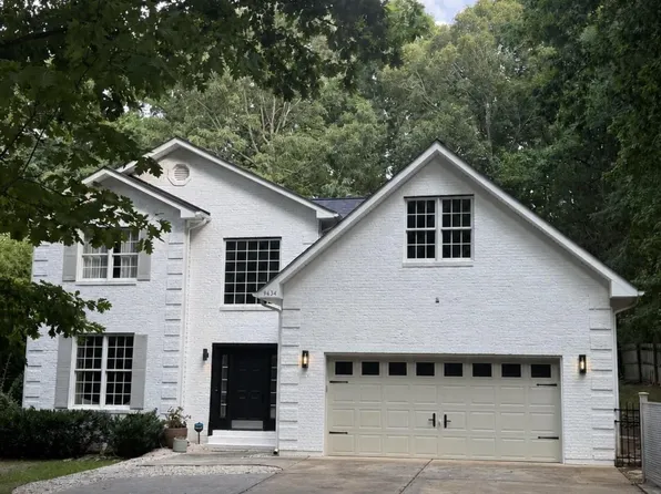 9434 Valley Rd, Charlotte, NC 28270